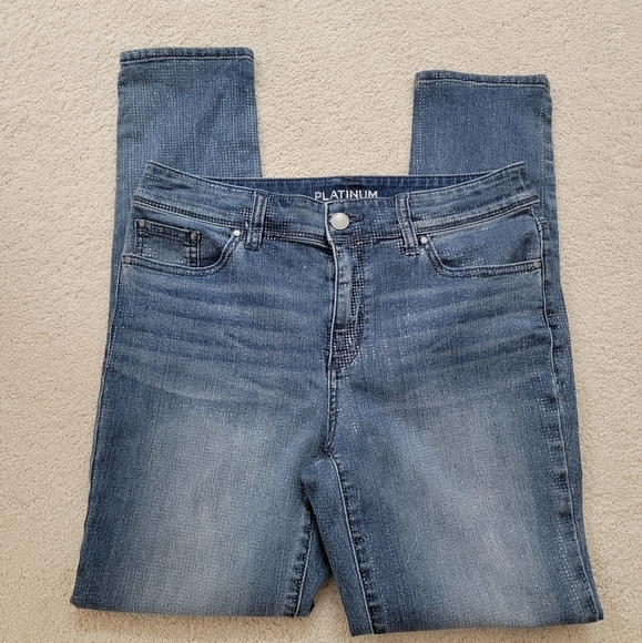 Chico's Platinum Shimmer Jeans - Picture 4 of 8